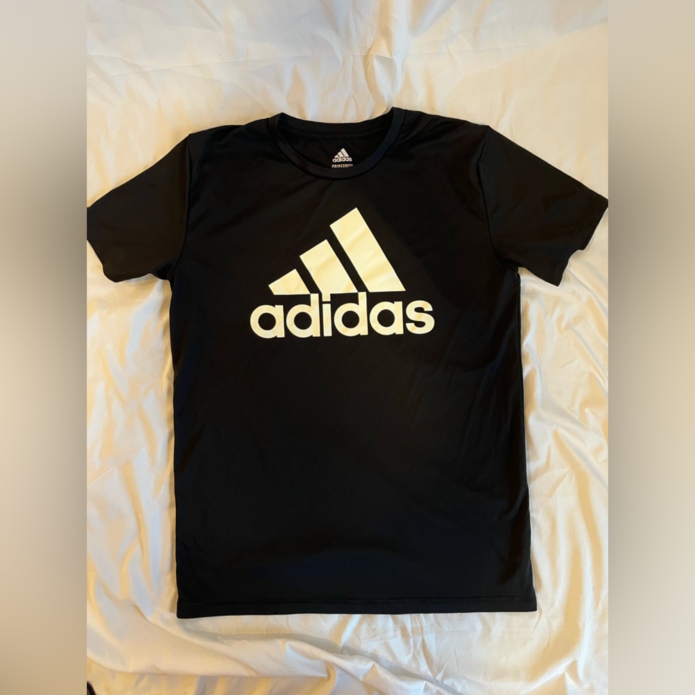 Black shirt